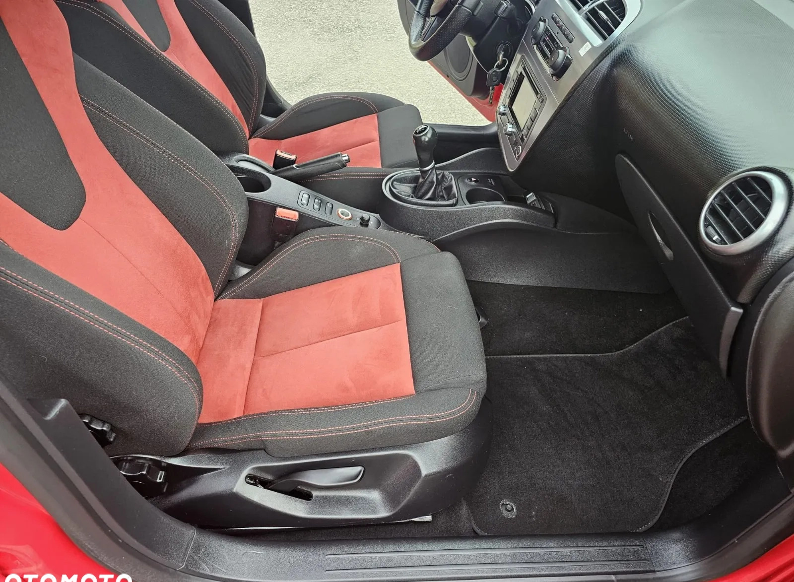 Seat Leon cena 27900 przebieg: 74876, rok produkcji 2011 z Kleczew małe 781